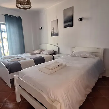 Olhos Do Mar Apartment
