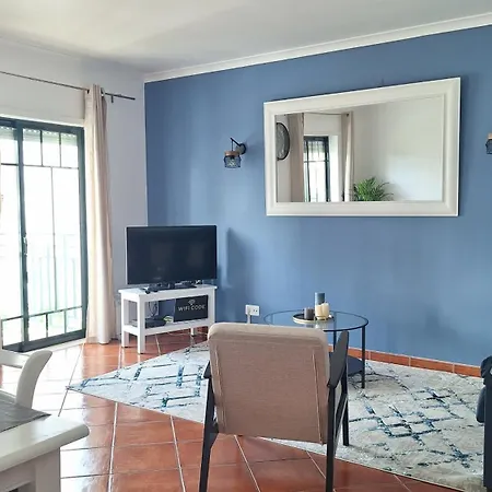 Olhos Do Mar Apartment *